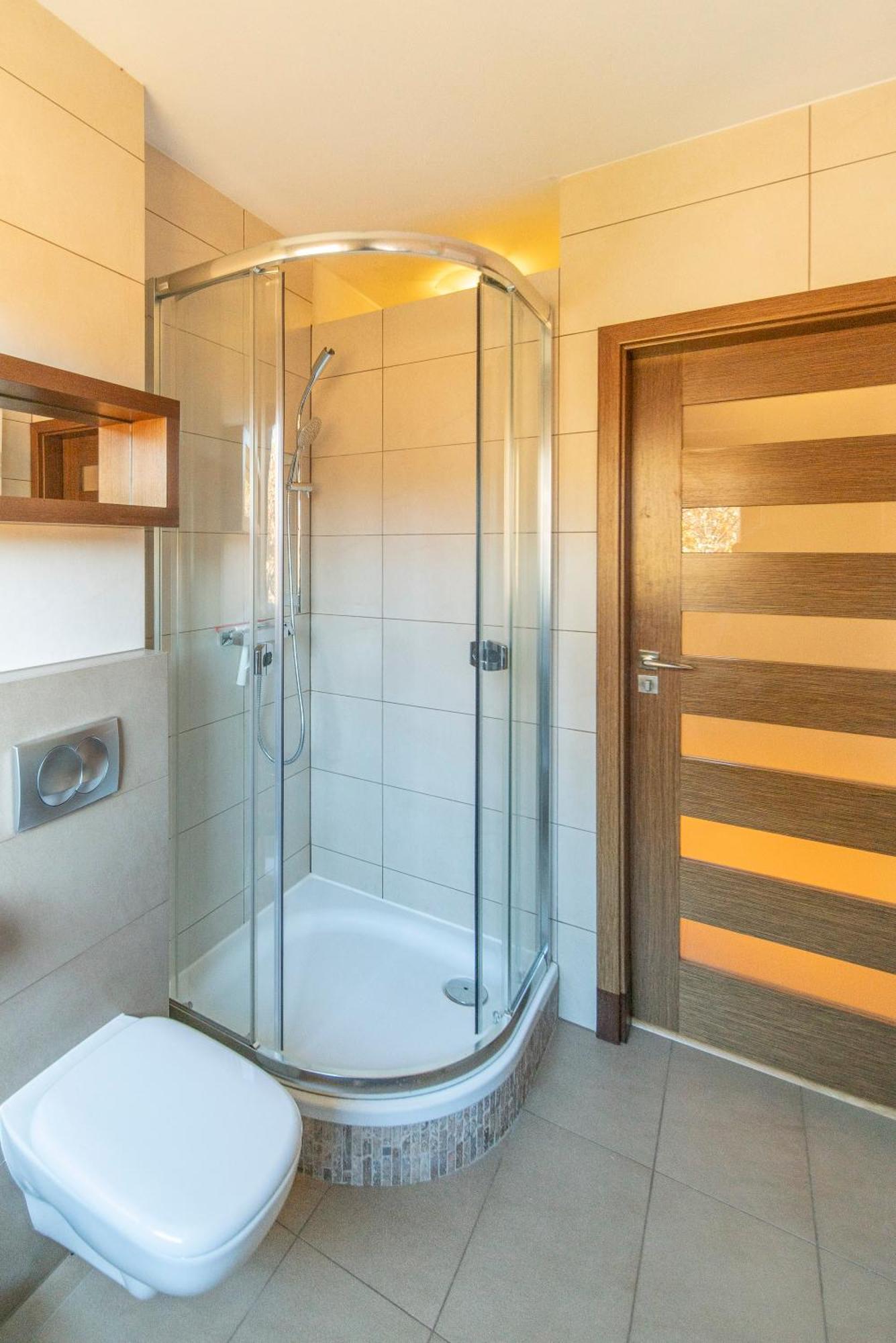 Apartament Werona Selfcheckin Ac Вроцлав Экстерьер фото